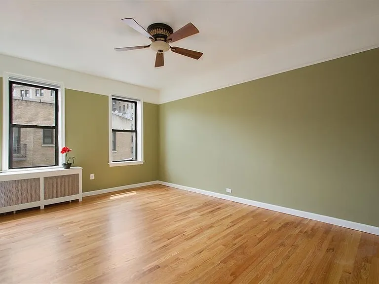 779 Riverside Dr #B61 — Photo 4