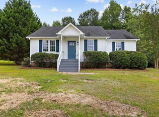341 Woodsboro Pl, Benson, NC 27504