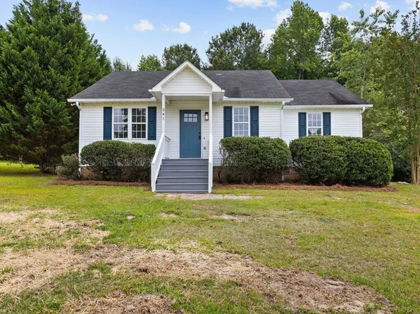 341 Woodsboro Pl, Benson, NC 27504