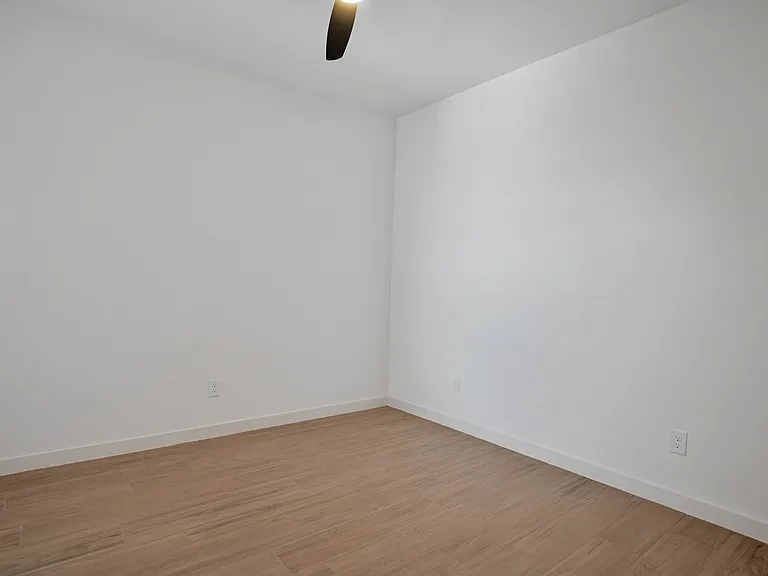 5806 Virginia Ave — Photo 14