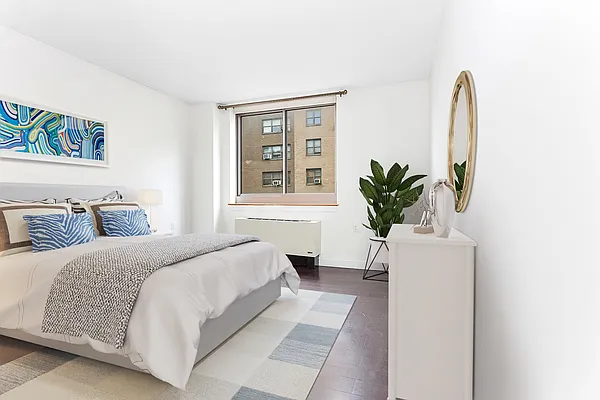 Rented by Compass | media 12