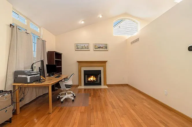 5873 Villa France Ave — Photo 7