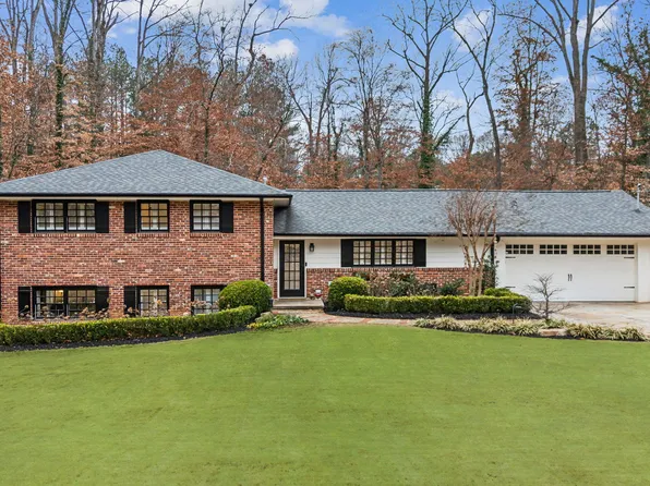 5572 Sherrell Dr, Sandy Springs, GA 30342