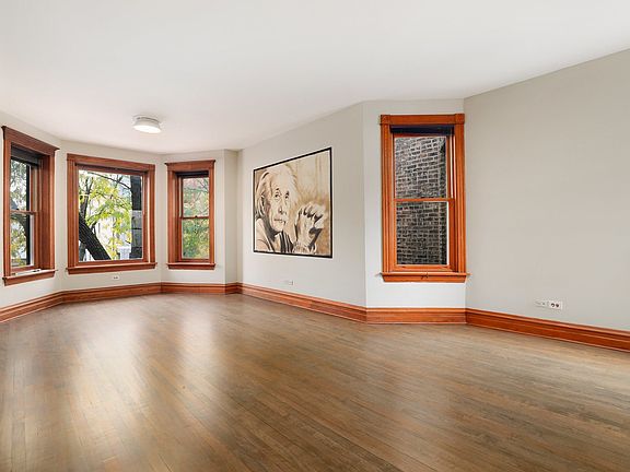 3rd image of 3611 N Damen Ave #2