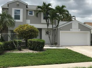 9868 Robins Nest Rd, Boca Raton, FL 33496