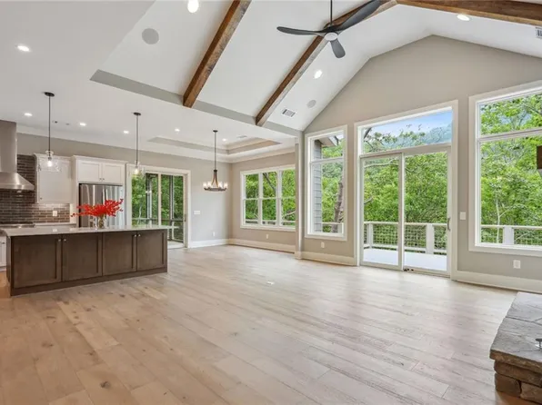 156 Huckleberry Trl, Jasper, GA 30143