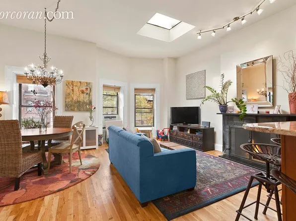 201 Saint Johns Pl #4, Brooklyn, NY 11217