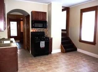 395 Cook Ave E, Saint Paul, MN 55130