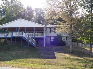 206 Foxborough St, North Tazewell, VA 24630