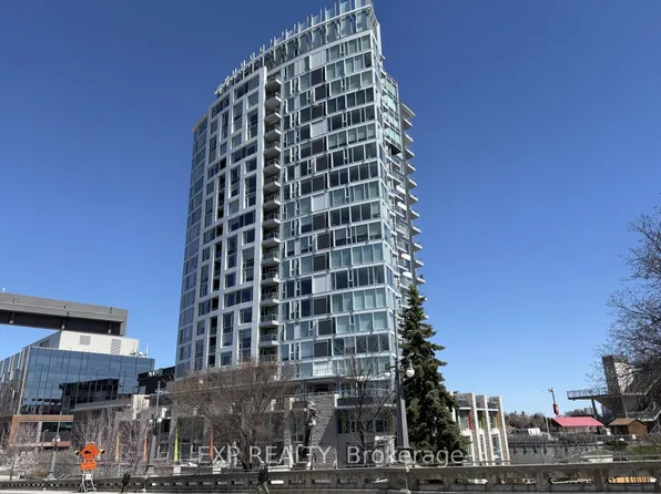 1035 Bank St #1108, Ottawa, ON K1S 5K3