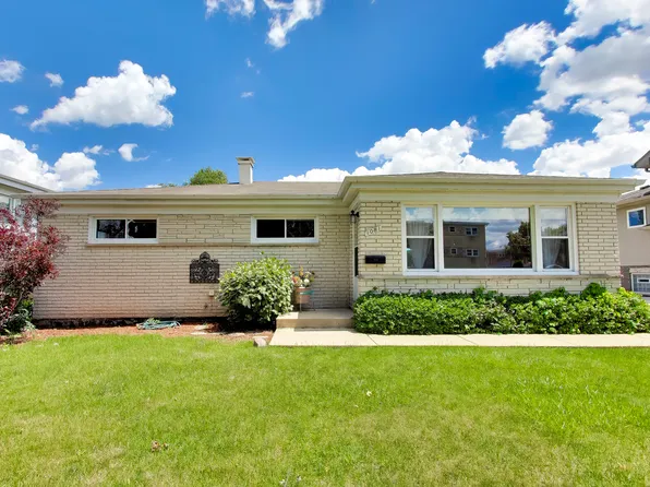 1081 Wilson Ln, Des Plaines, IL 60016