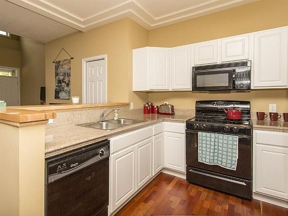 5th image of 5660 Winnetka Ave N