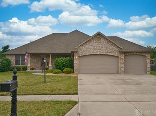 117 Eagle Ridge Dr, Franklin, OH 45005