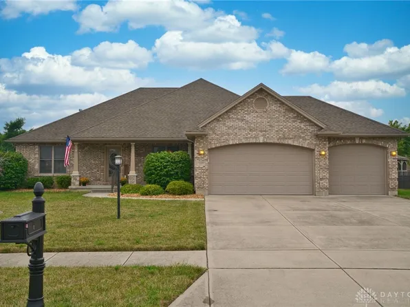 117 Eagle Ridge Dr, Franklin, OH 45005