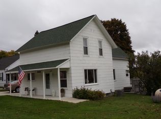 9106 Main St, Ellsworth, MI 49729