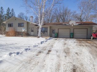 2402 Parkview Rd NE, Alexandria, MN 56308