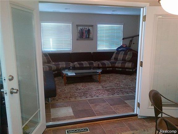 4th image of 5304 W Briarcliff Knoll Dr