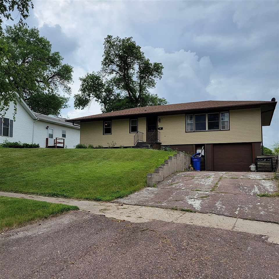 402 S Madison Ave, Hartington, NE 68739 MLS 230390 Zillow