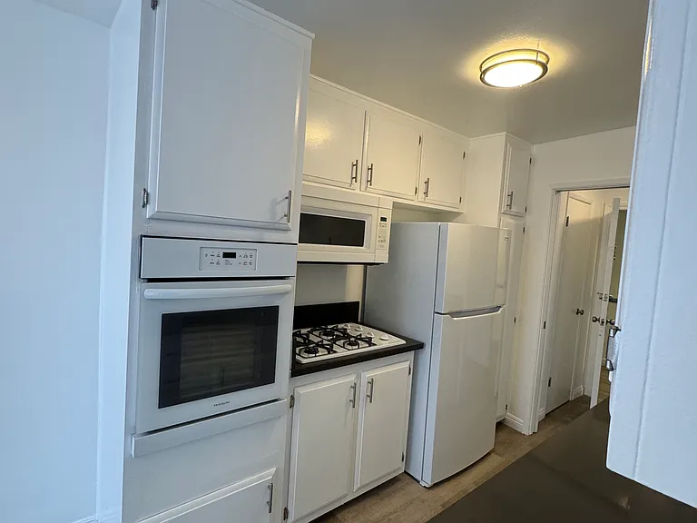 Unit 203: 1 Bed + 1 Bath