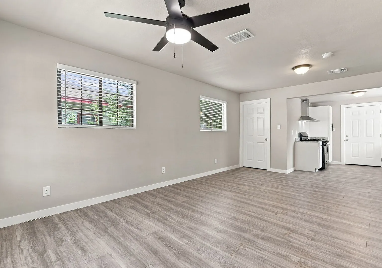 Fully Remodeled Gem Near Universities & Downtown! — Photo 3