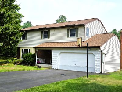 16 Warwick Way, Niskayuna, NY, 12309