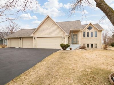 9249 Loch Lomond Blvd N, Brooklyn Park, MN, 55443