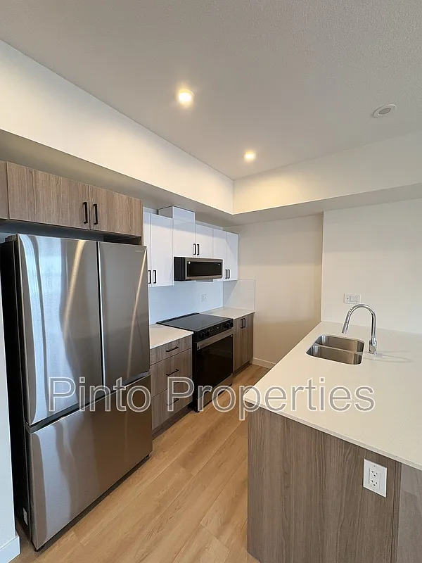 Studio, 1.0 bath, 350 sqft, $750 — Photo 1
