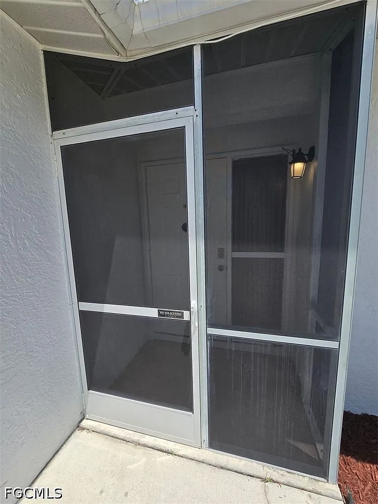3 bed, 2.0 bath, 1128 sqft, $1,695 — Photo 4