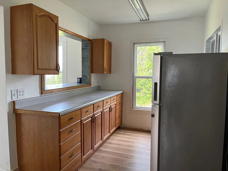 520 Boulevard St — Photo 6