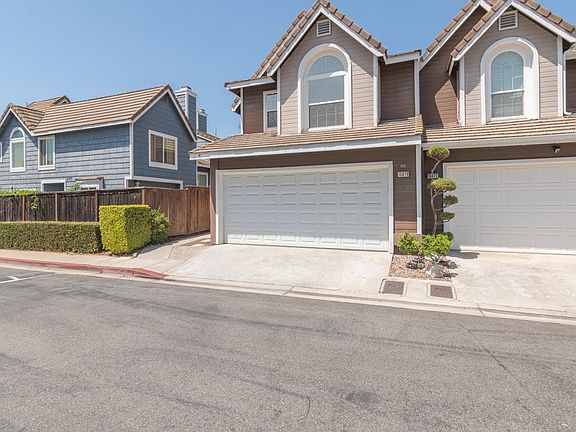 2nd image of 15876 Deer Trail Dr