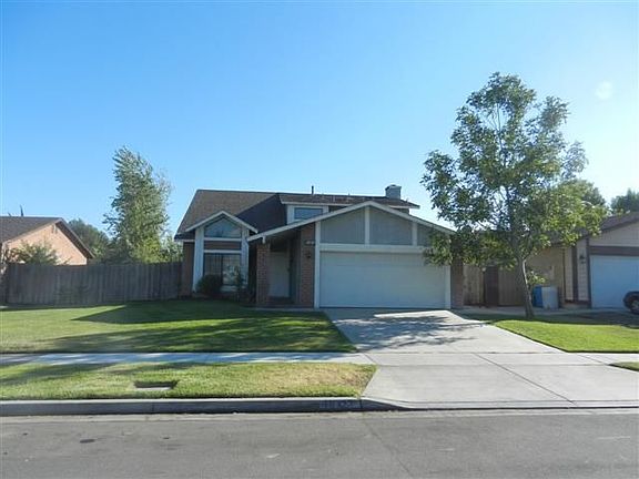 2nd image of 18127 Emanuelli Ct