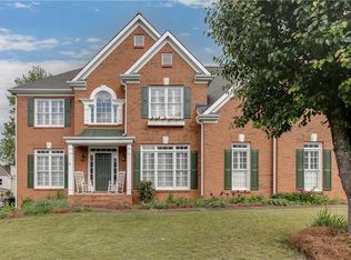 189 Twickenham Trce, Suwanee, GA 30024
