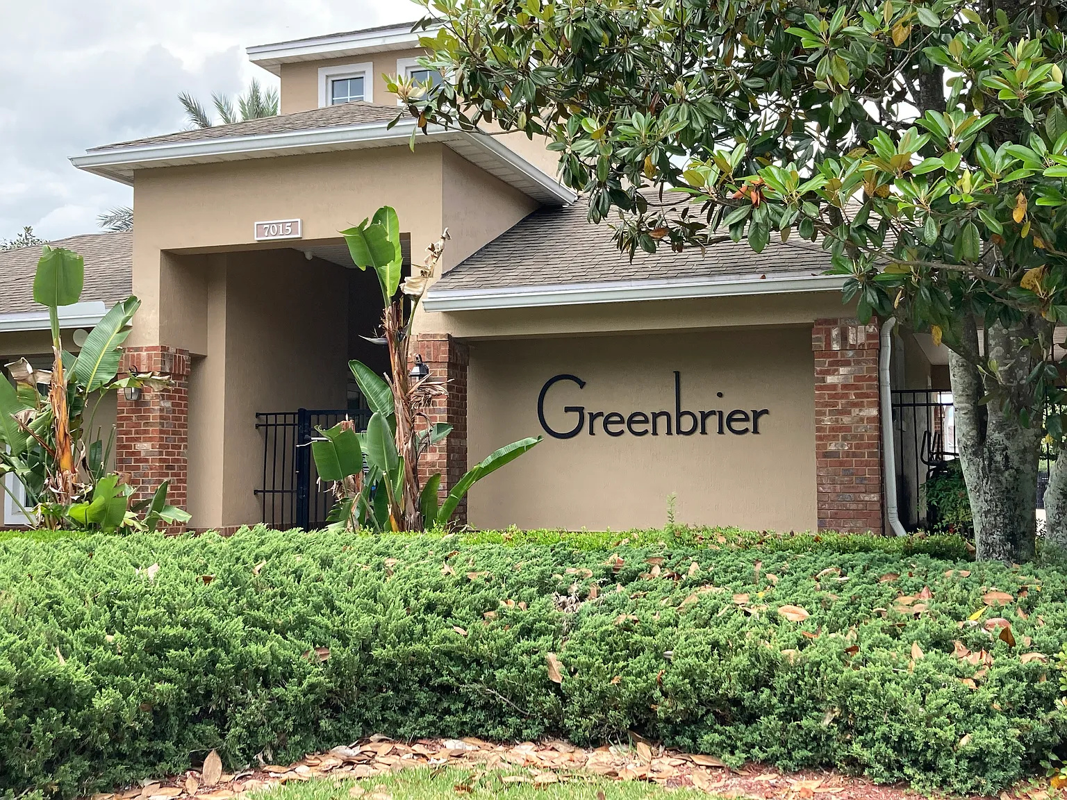 2 bed, 1596 sqft, $2,500 — Photo 3