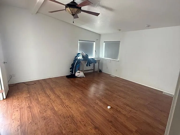 2720 Kodiak Way — Photo 3