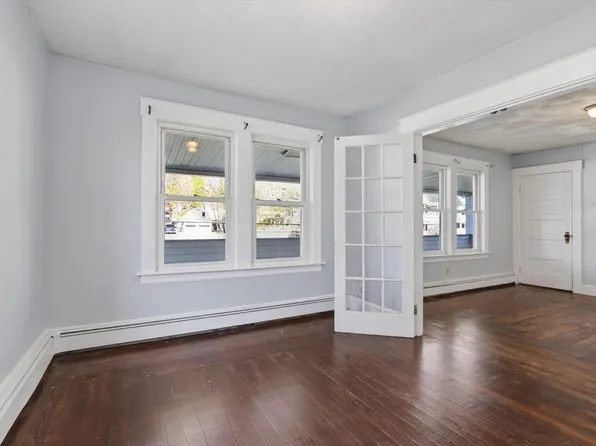 101 Marquette St APT 2, Gardner, MA 01440