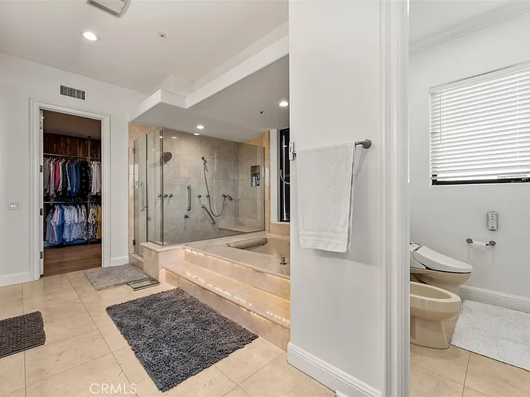 215 Poppy Ave — Photo 51