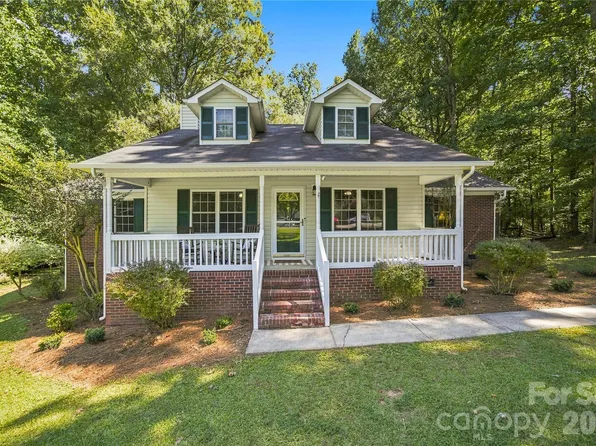 122 Providence Pl, York, SC 29745