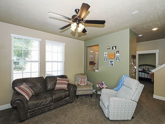 5th image of 10326 S Millerton Dr W