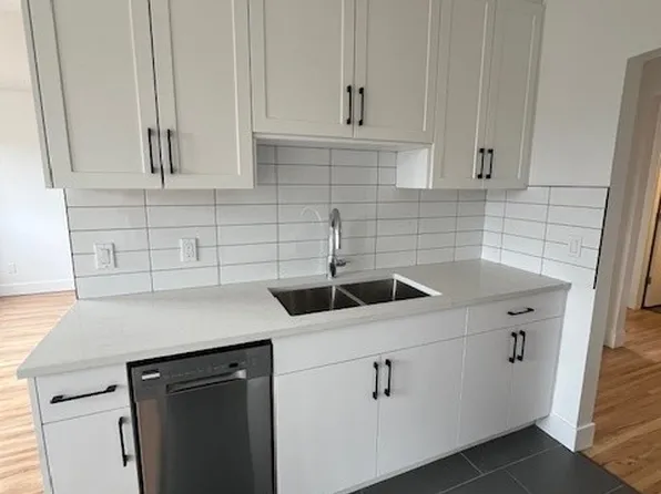 1280 Madison Ave, Burnaby, BC