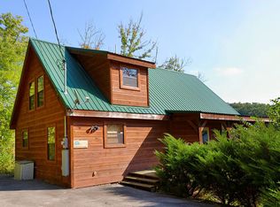 2006 Bird Ridge Rd, Sevierville, TN 37876