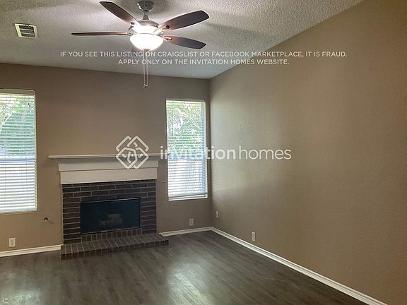 5th image of 2529 Forestwood Dr