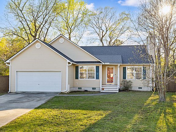 4th image of 1099 Farmington Rd