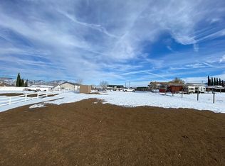 21821 Verde St, Tehachapi, CA 93561