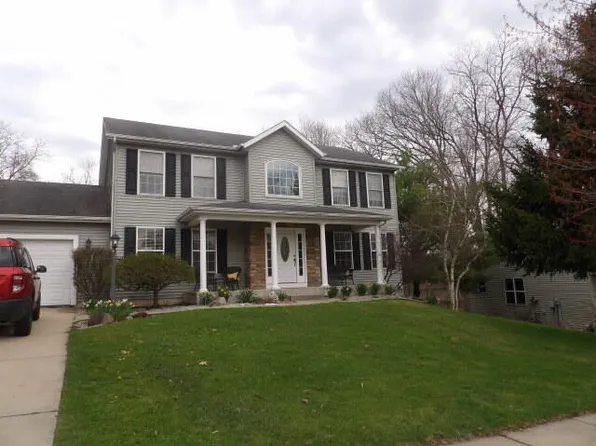 612 Dunn Rd, New Carlisle, IN 46552