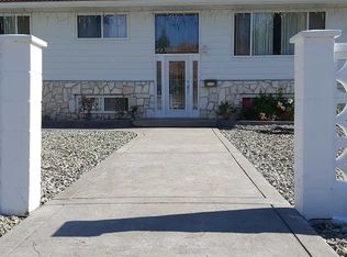 1112 Sprice Ave #4, Coquitlam, BC V3J 2P4