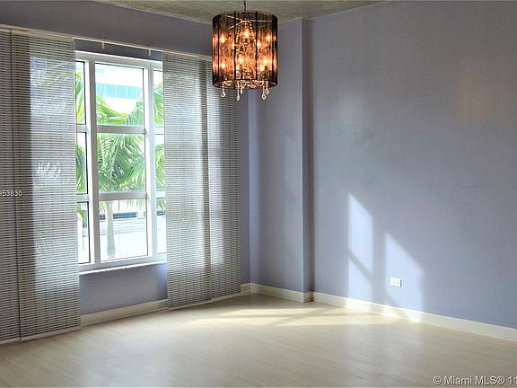 5th image of 313 NE 2nd St APT 301