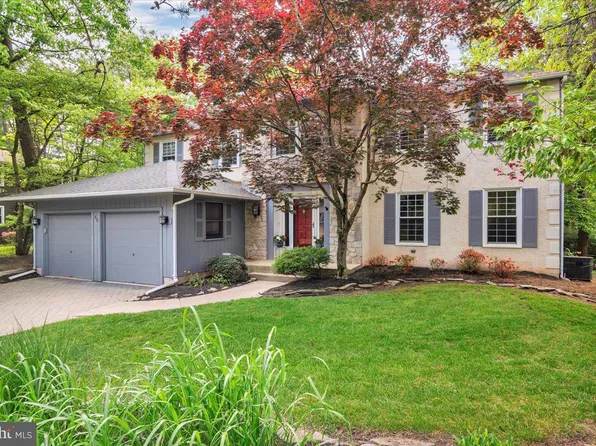 35 Chadwick Dr, Voorhees, NJ 08043