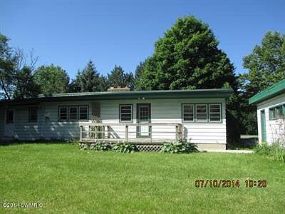 3rd image of 4355 Burton St SE