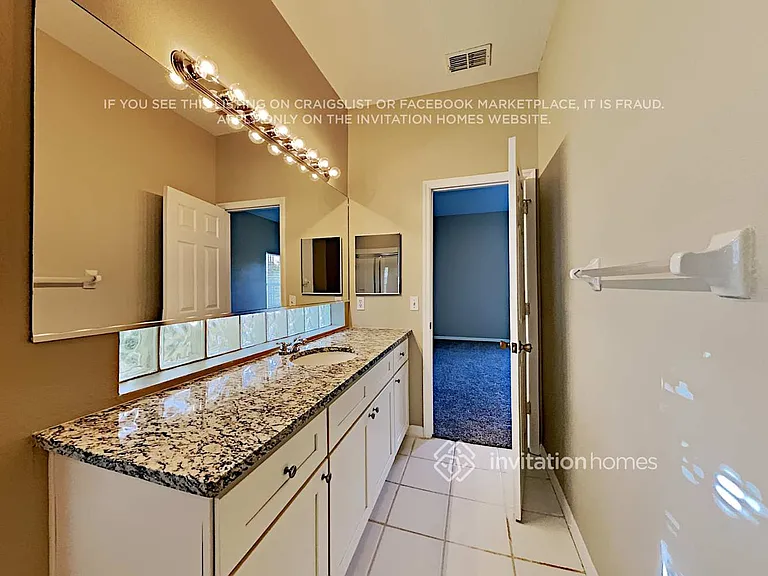 12331 Hollybush Ter — Photo 14