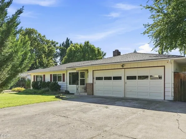 416 Ardmore Ave, Medford, OR 97504